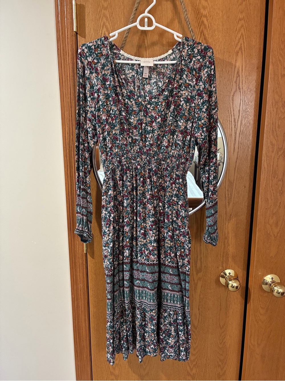 Knox Rose Green Multi Floral Long Sleeve Midi Dress